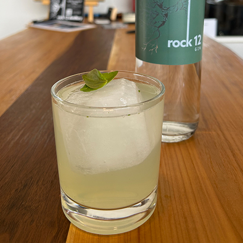 Rock 12 California Gin, Gin Basil Smash